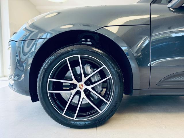 Porsche Macan 2023 2.0 265cv pdk TETTO/BOSE/20"