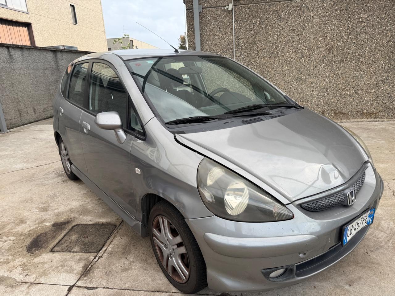 HONDA JAZZ 1.4 BENZINA EURO4 NEOPATENTATI