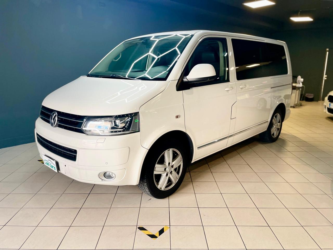 Volkswagen Multivan 2.0 TDI 150CV DSG Highline