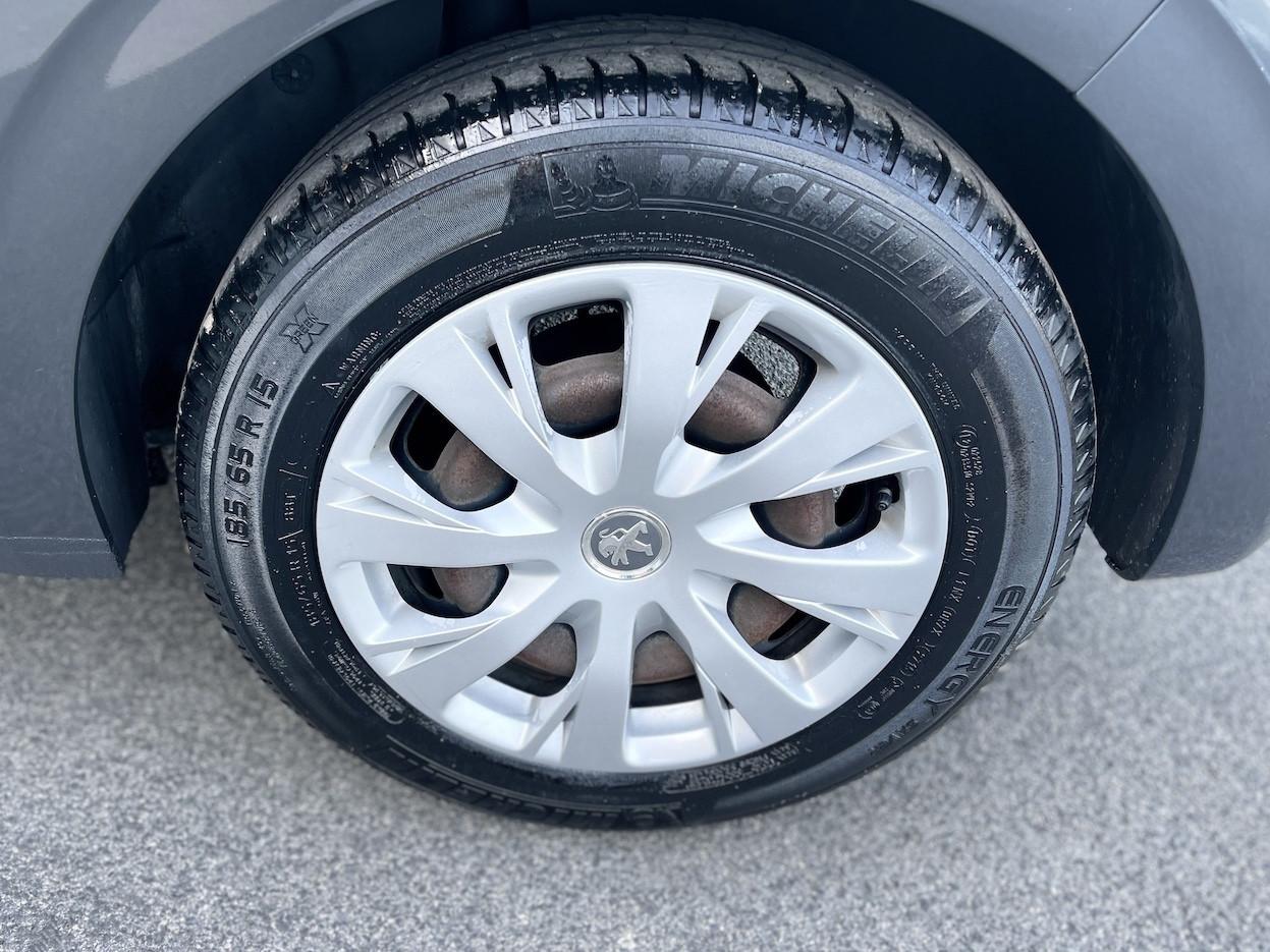 Peugeot 208 1.4 Diesel 68CV E5 Neo. - 2015