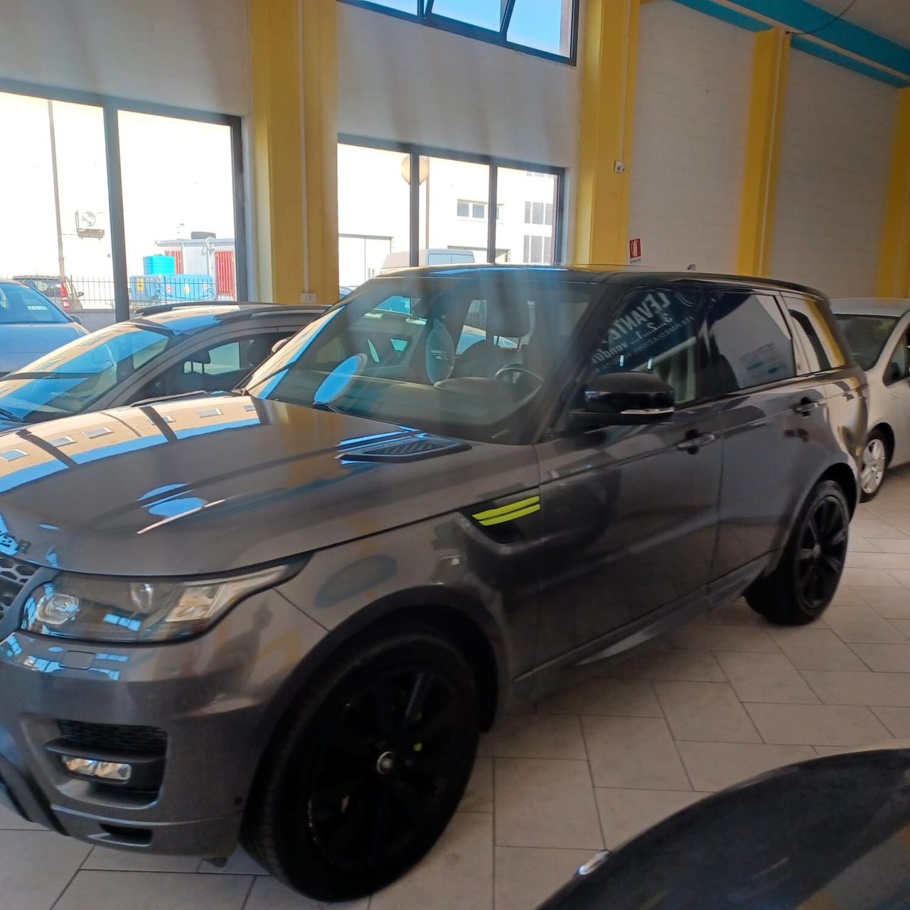 STUPENDA FULL OPTIONAL RANGE ROVER SPORT 3.0 TDI 4X4 AUTOM