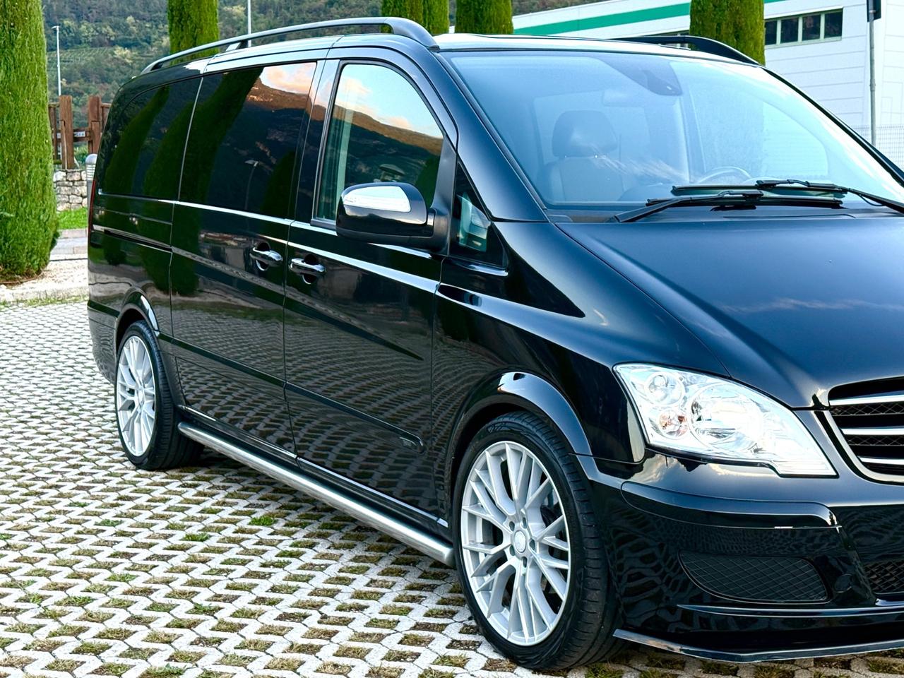 Mercedes Viano 3.0 CDI V6 224cv Avantgarde L 8 posti