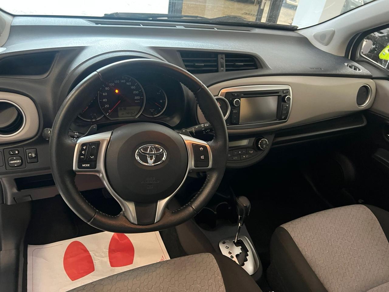 Toyota Yaris 1.0 5 porte Lounge