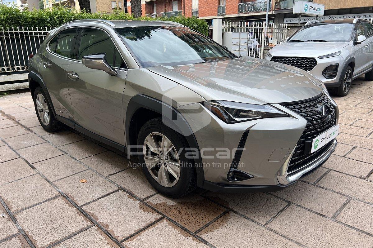 LEXUS UX Hybrid Executive