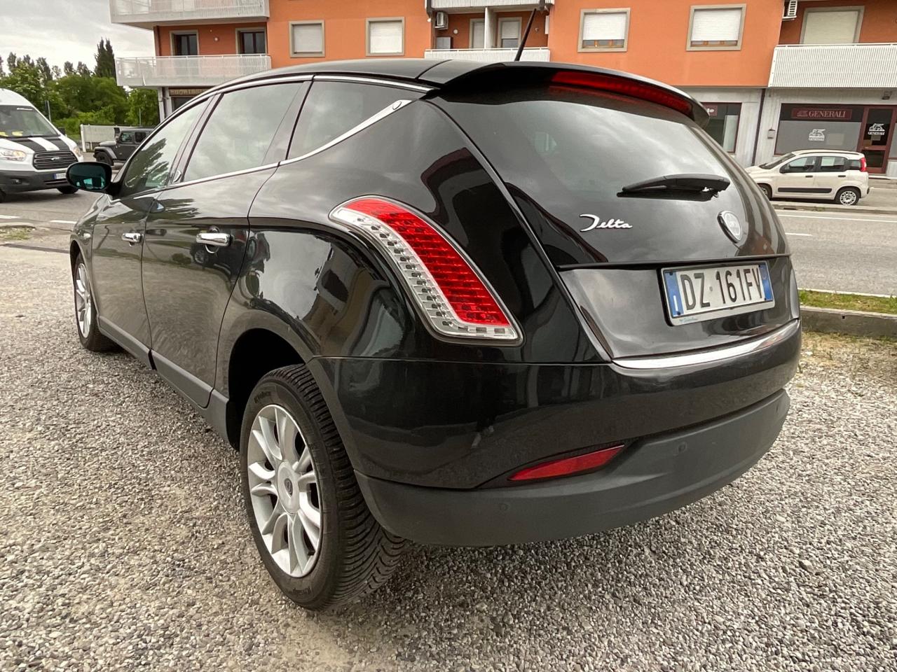 Lancia Delta 1.6 MJT DPF Platino