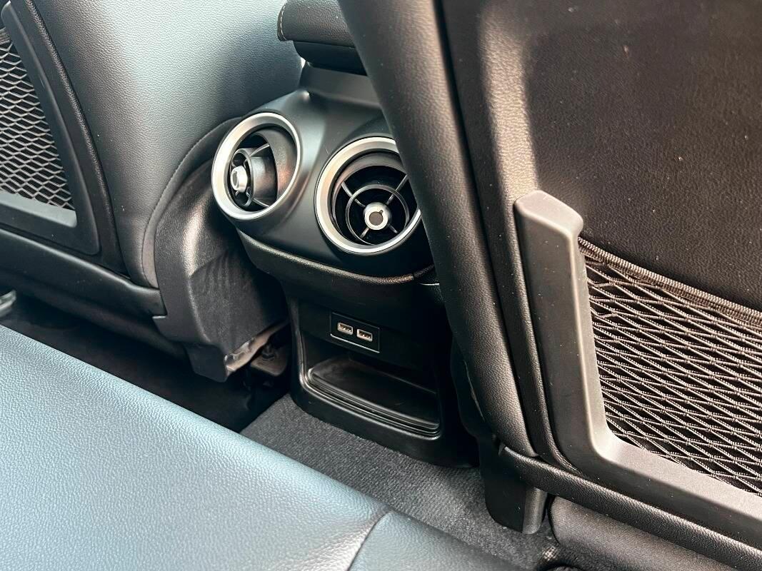 Alfa Romeo Stelvio 2.2 t Executive Q4 190cv auto