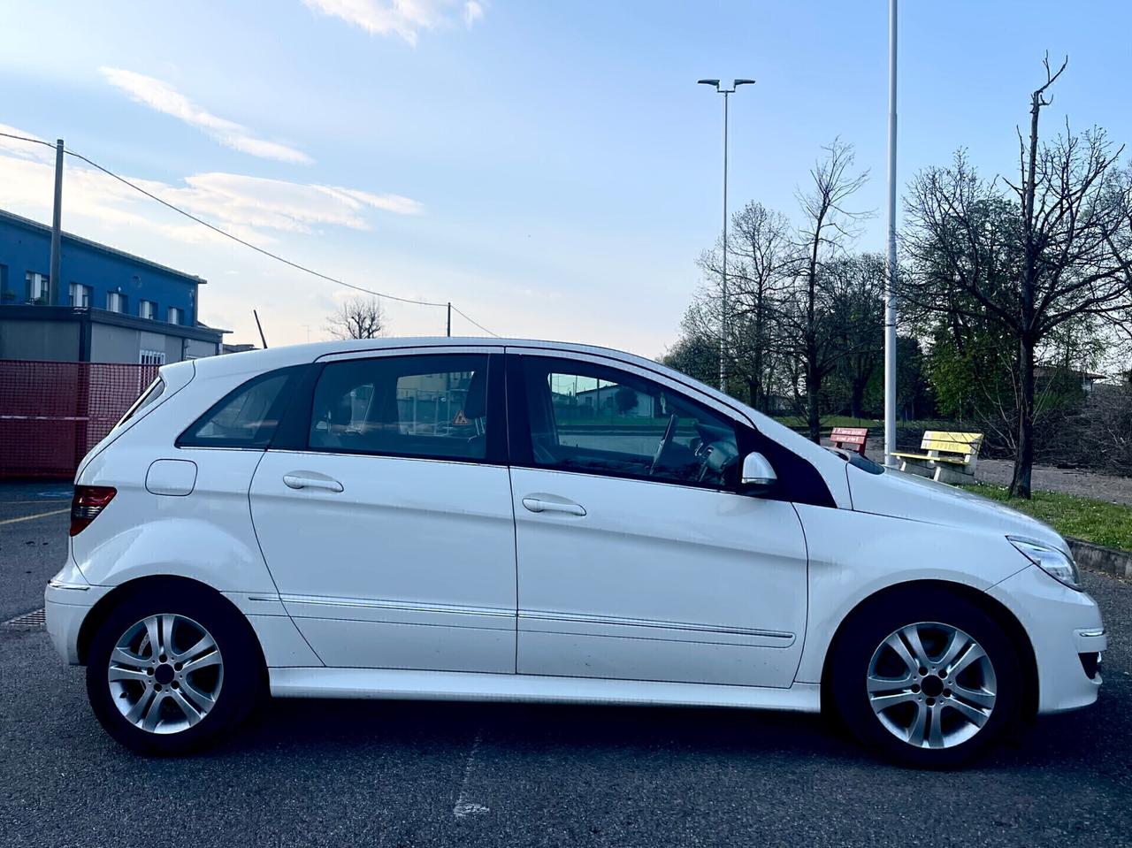 Mercedes-benz B 200 B 200 CDI Executive