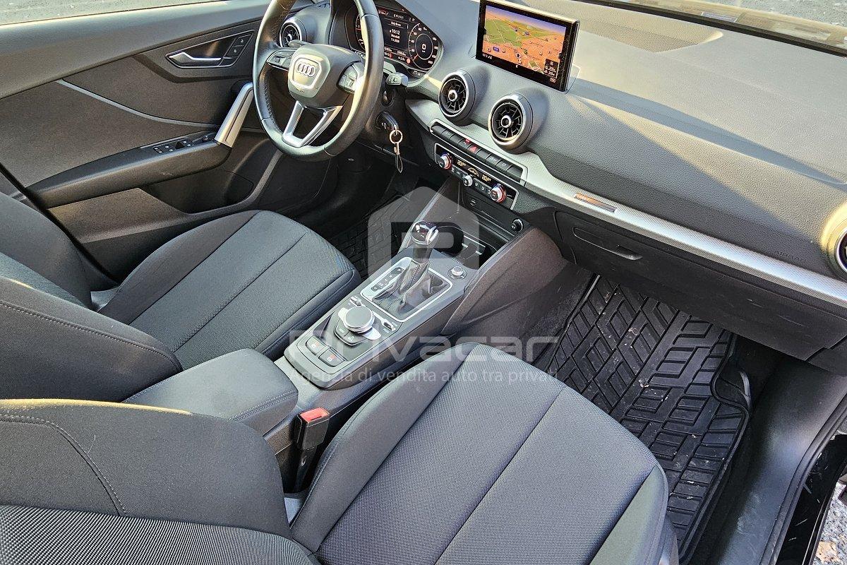 AUDI Q2 30 TDI S tronic Business