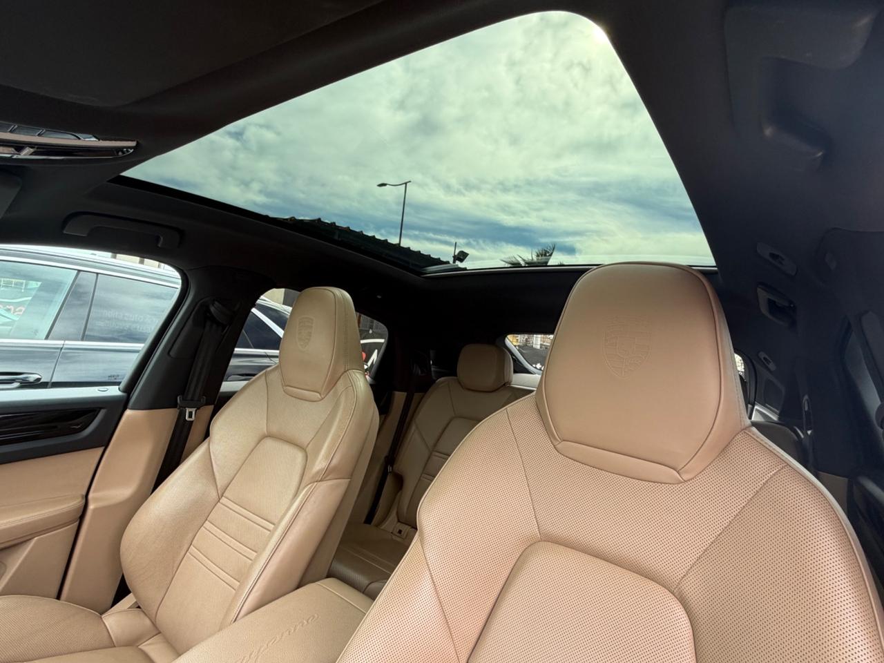 Porsche Cayenne Coupé 3.0 V6 Platinum Edition IVA ESPOSTA