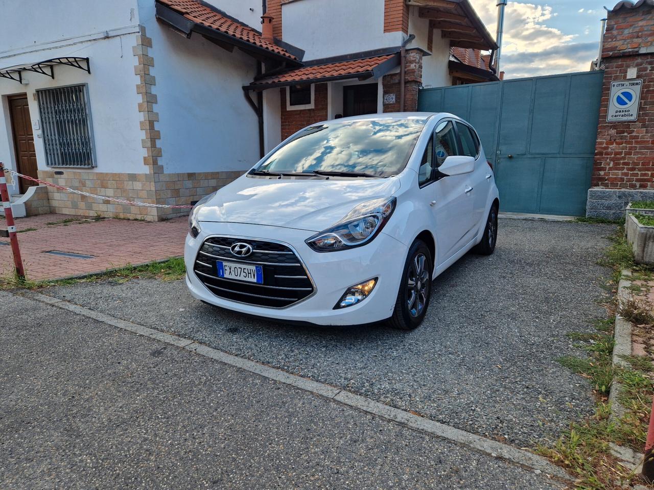 Hyundai iX20 1.6 125CV "74.400 km" GPL casa madre, Bluetooth