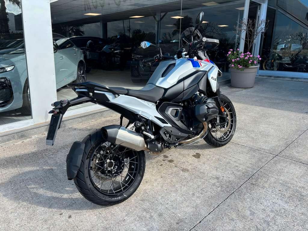 Bmw R 1300 GS Standard 2026 / KM 0 Tua a solo 204 Euro al mese