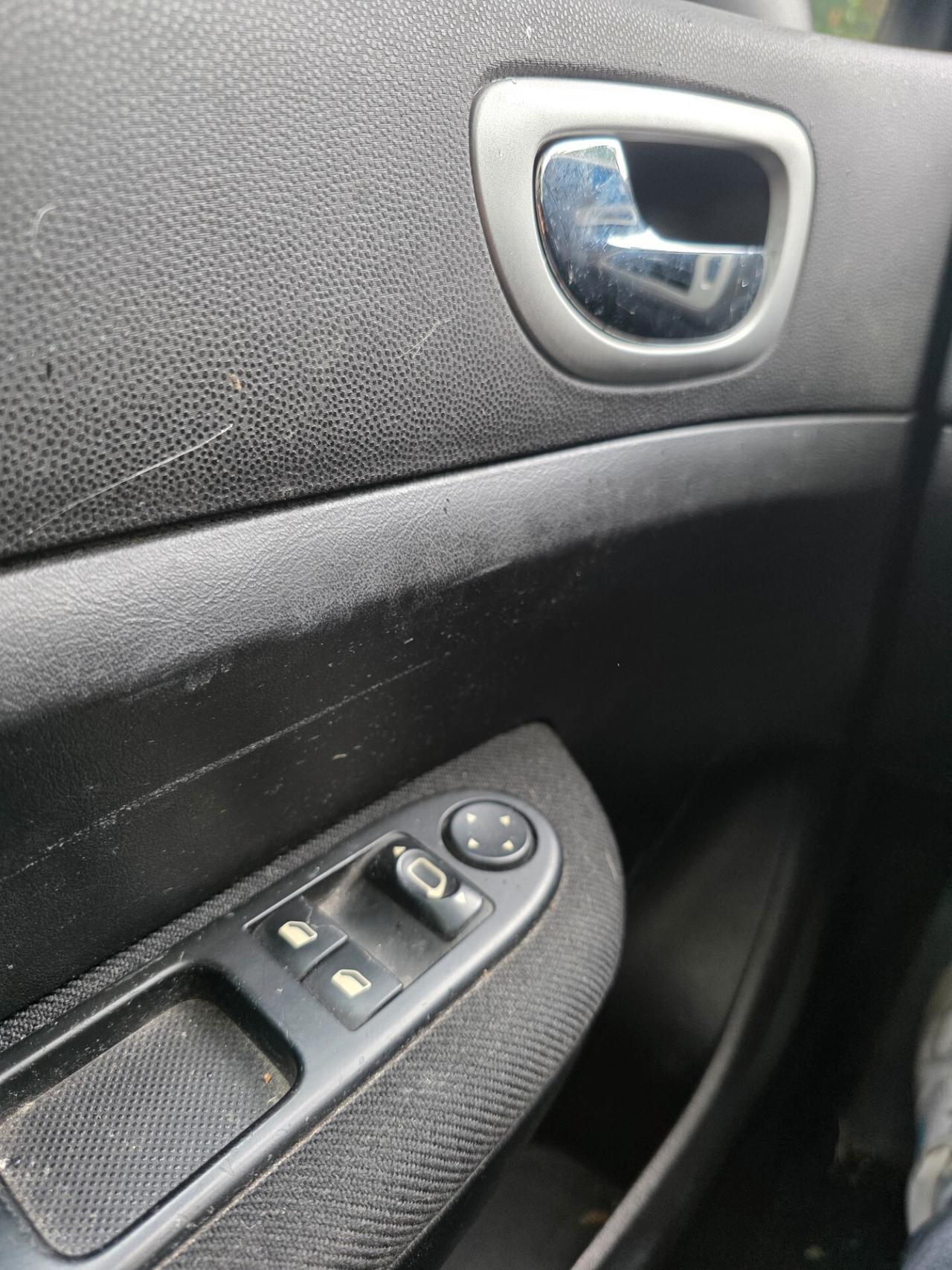 Peugeot 307 1.6 16V HDi FAP 110CV Station Australian