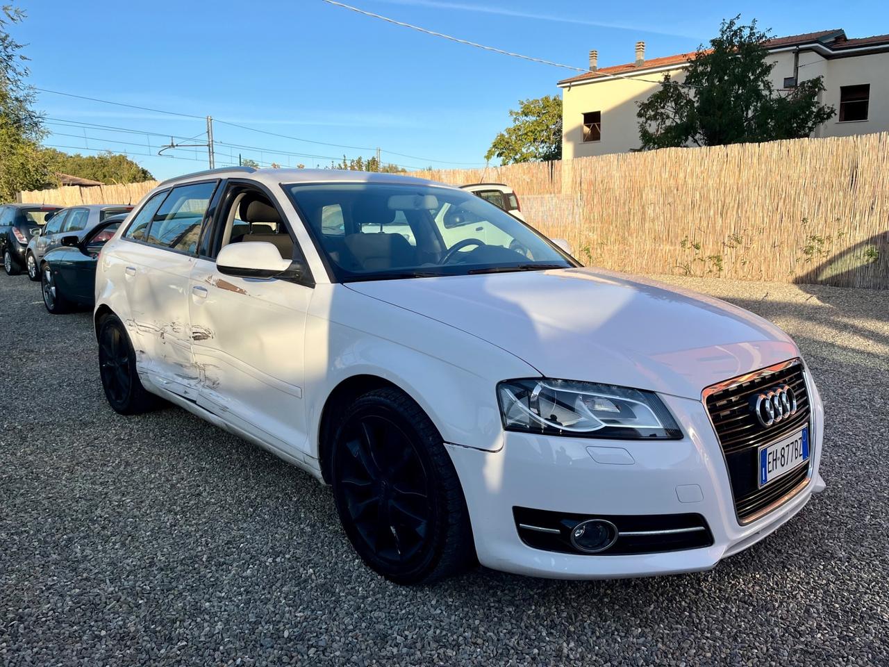 Audi A3 1.6 TDI 105 CV VEDI FOTO!
