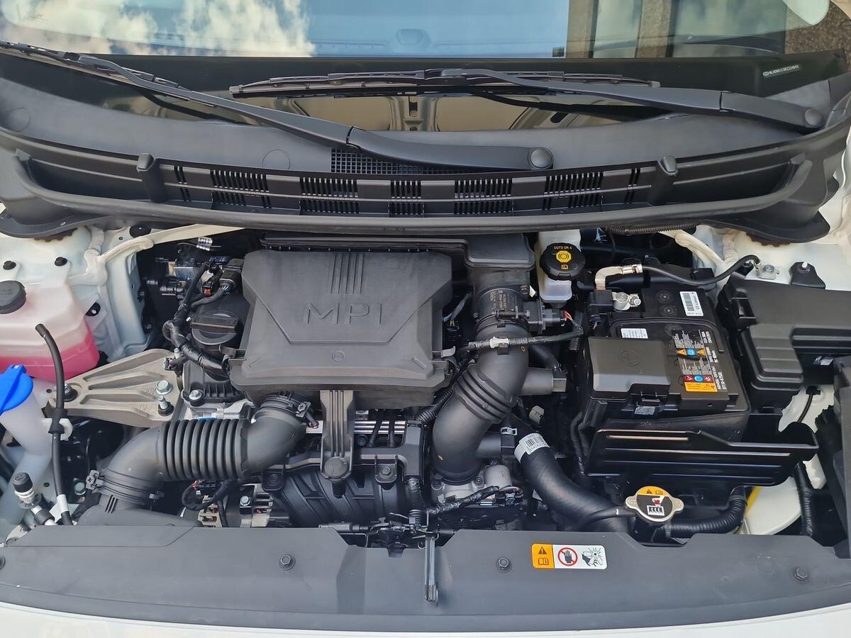HYUNDAI I10 1.0 CONNECTLINE
