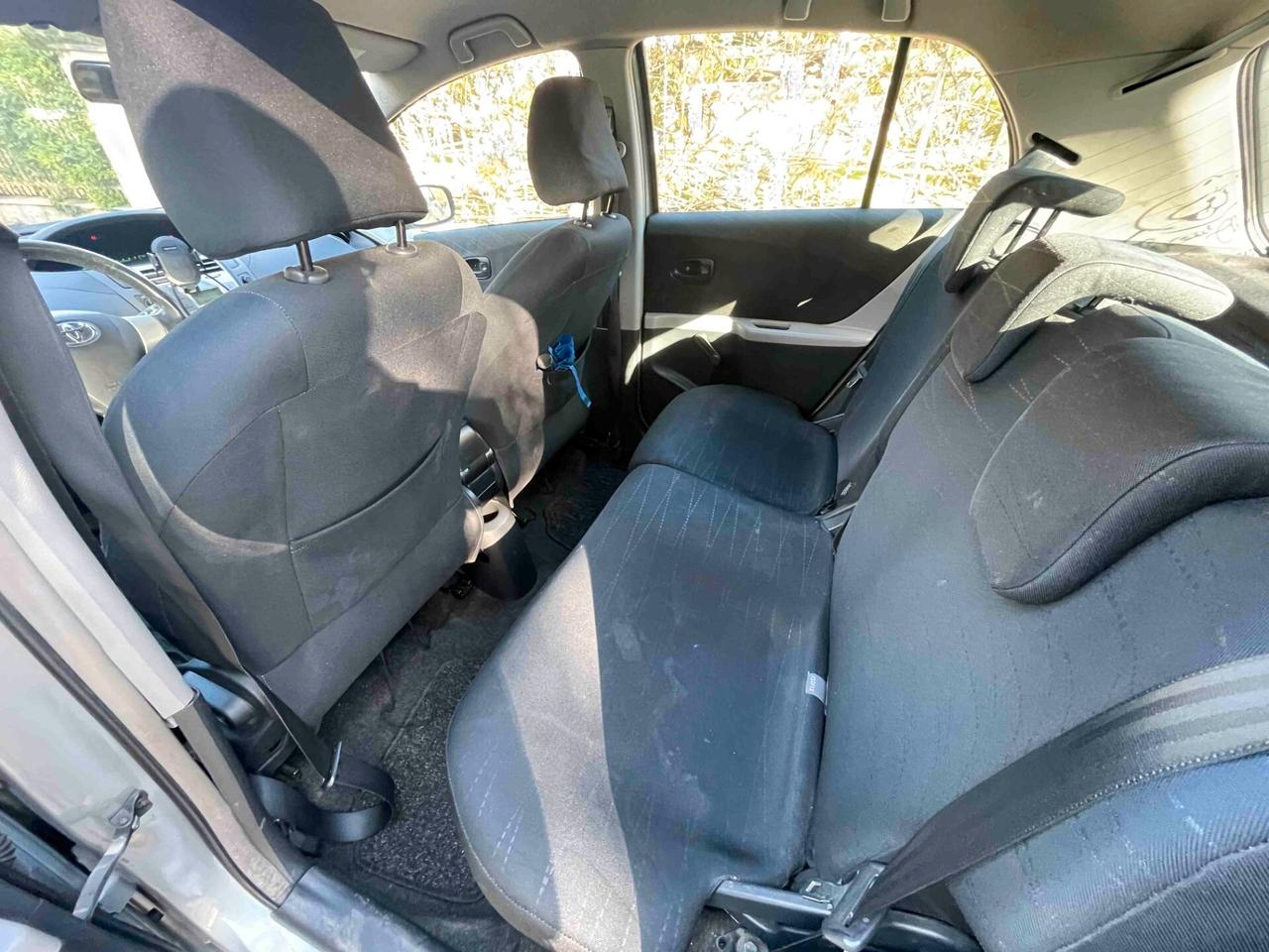 Toyota Yaris 1.4 D-4D 5 porte Sol NEOPATENTATI AUTOMATICA