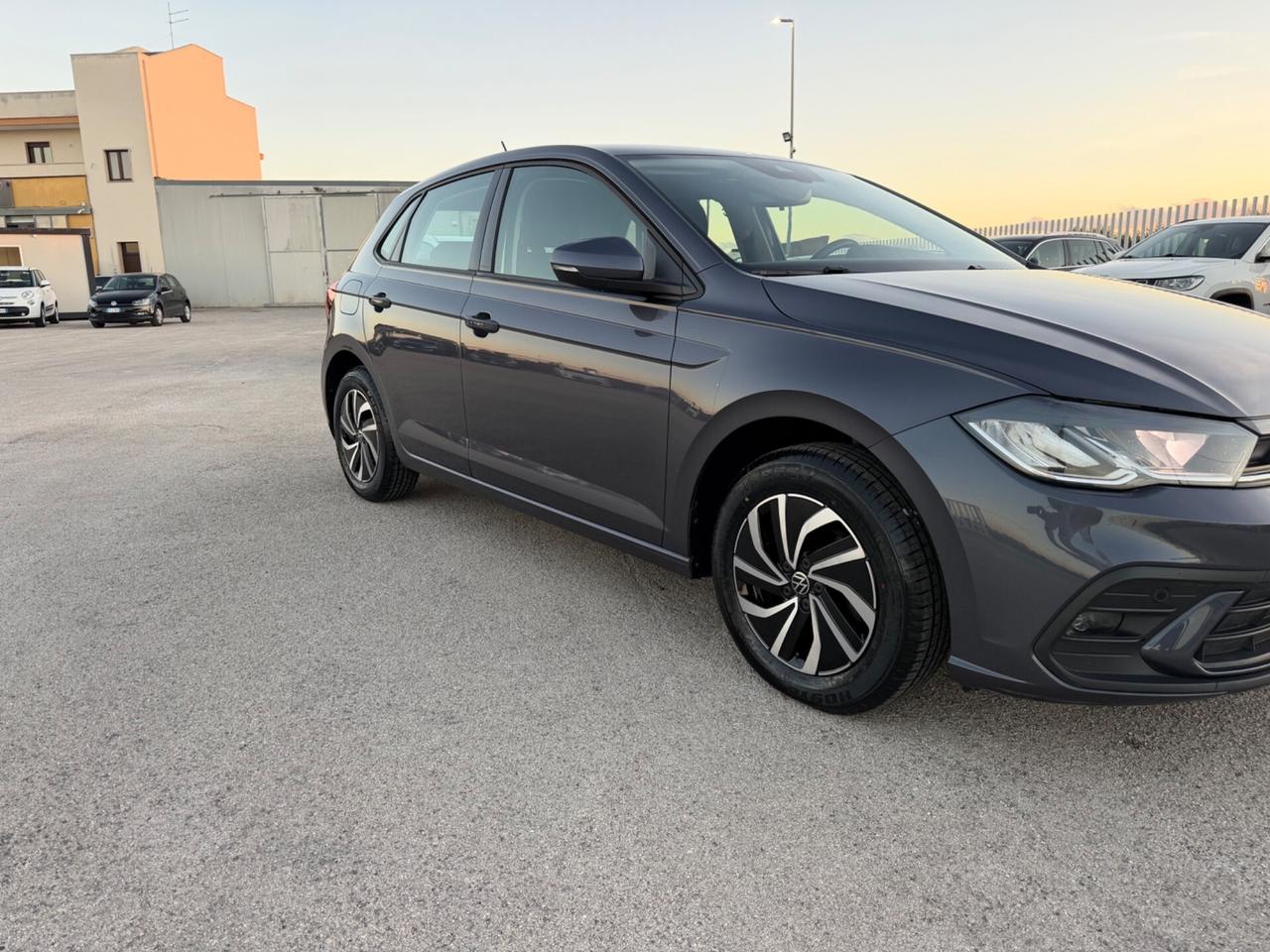 VOLKSWAGEN POLO 1.0 TSI LIFE FULL LED MY23