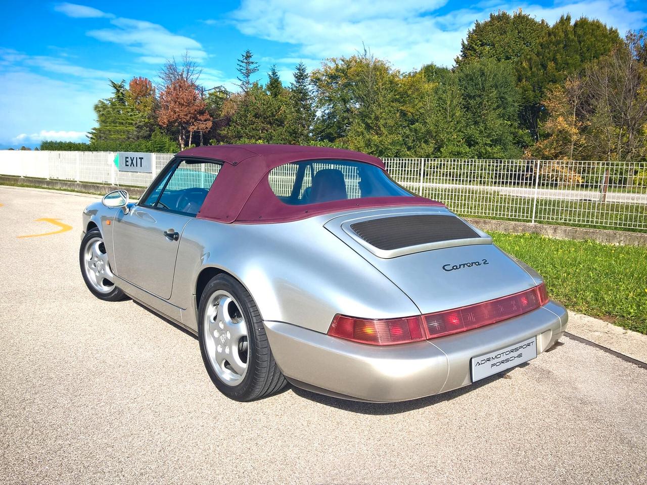 Porsche 911 964 Carrera 2 Cabriolet