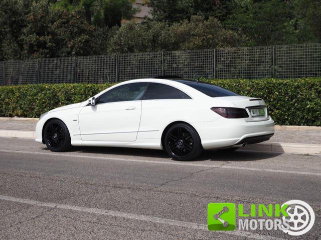 MERCEDES-BENZ E 220 CDI Coupé Avantgarde