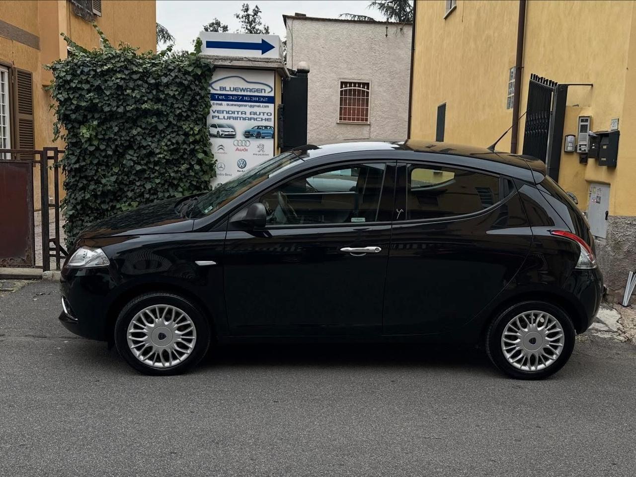 Lancia Ypsilon 1.2 69 CV 5 porte FINANZIABILE
