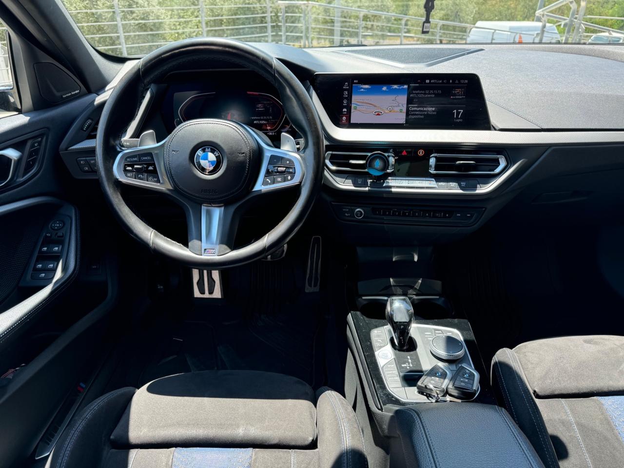 Bmw 118 118d 5p. Msport