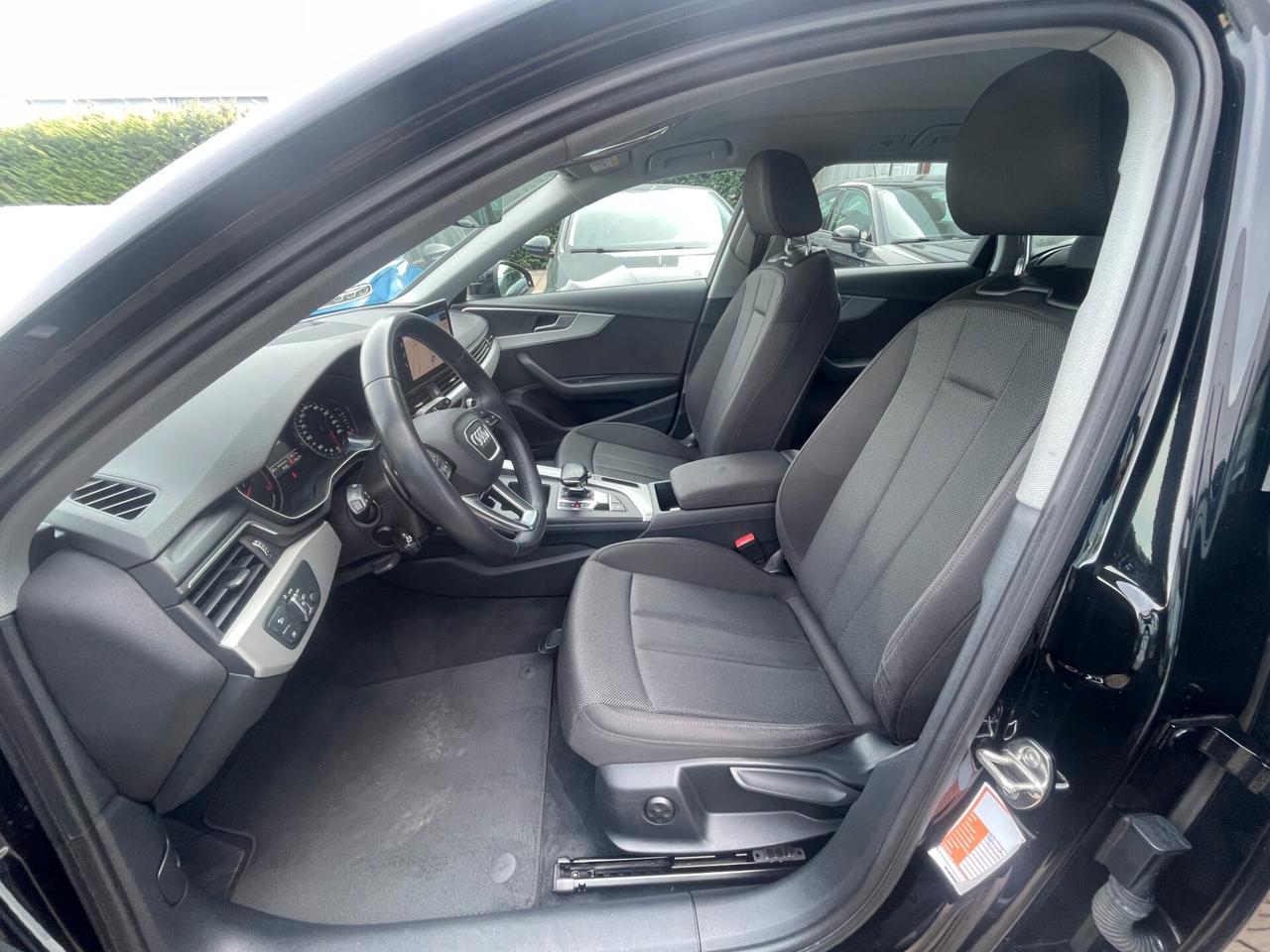 Audi A4 Avant 30 TDI/136 CV S tronic Business