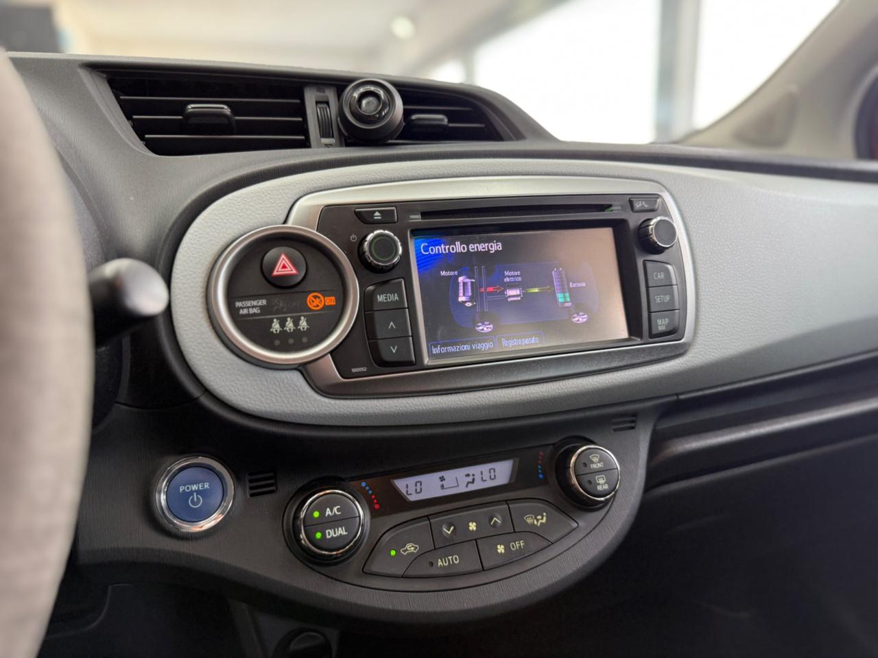 Toyota Yaris 1.5 Hybrid 5 porte Lounge