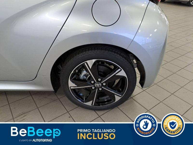 Toyota Yaris 1.5H 130 LOUNGE