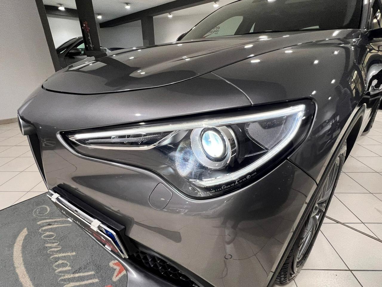 Alfa Romeo Stelvio 2.2 Turbodiesel 160 CV AT8 RWD Business
