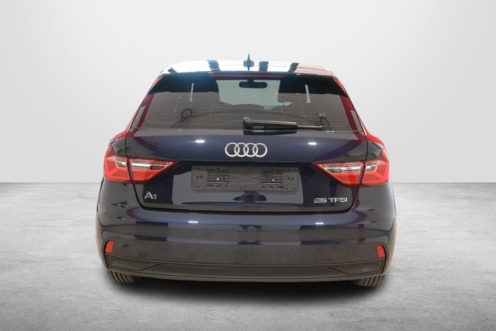 Audi A1 citycarver 25 TFSI Admired