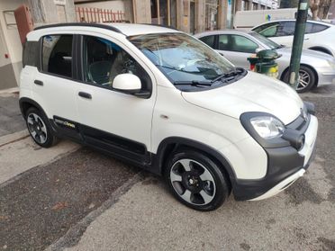 Fiat Panda Pandina Cross 1.0 FireFly S&S Hybrid