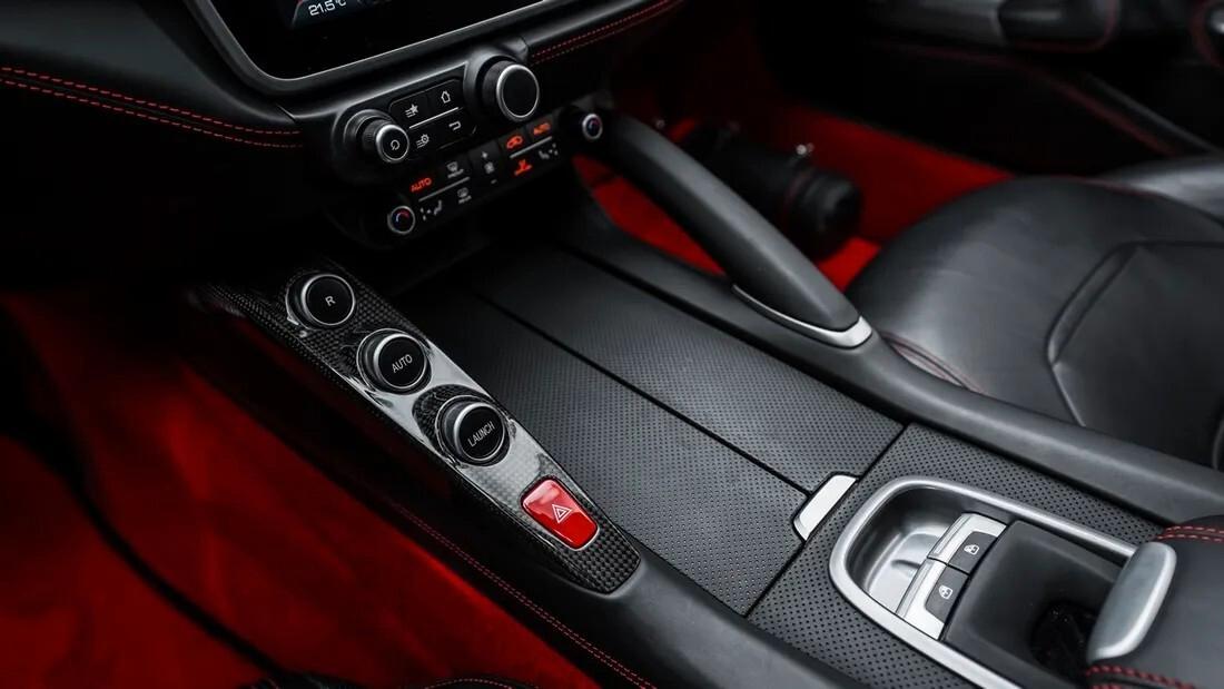 Ferrari GTC4 Lusso LEASING FULL INCLUSIVE - NOLEGGIO LUNGO TERMINE