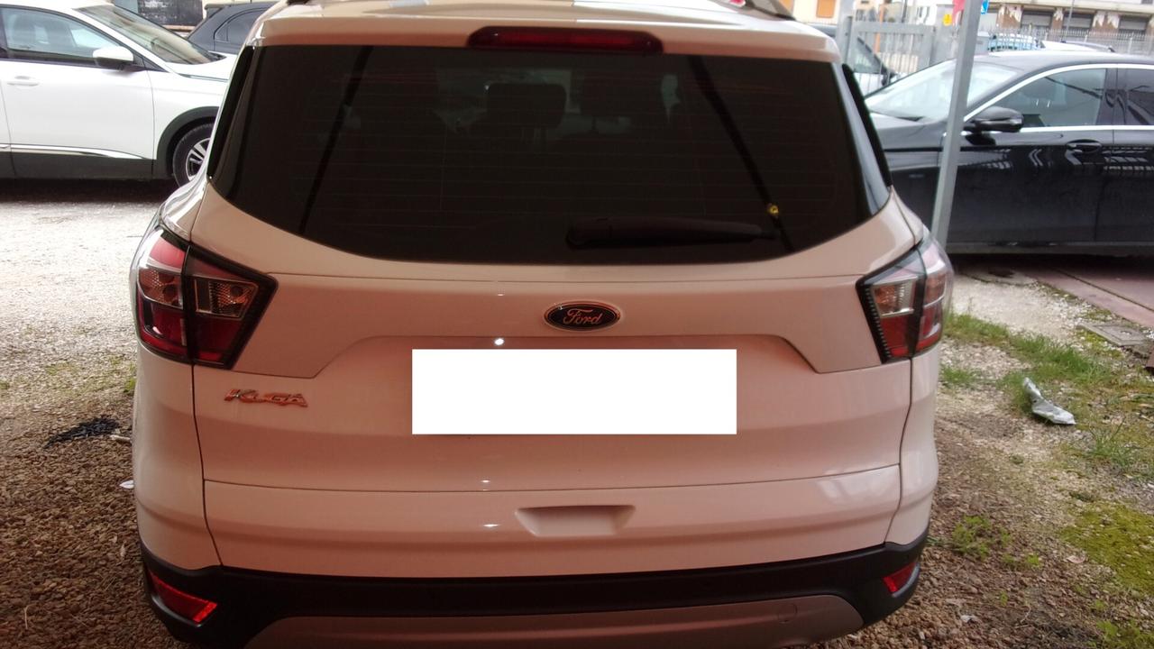 Ford Kuga 1.5 TDCI 120 CV S&S 2WD Titanium