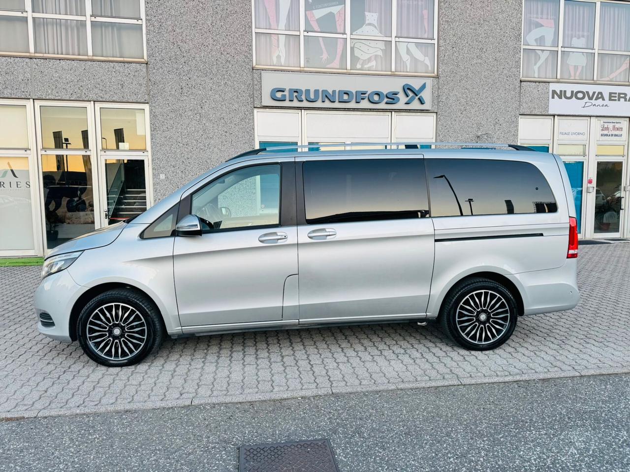 Mercedes-benz V 250 4 matic *motore sostituito 150.000km 7 posti € 19.500+ IVA