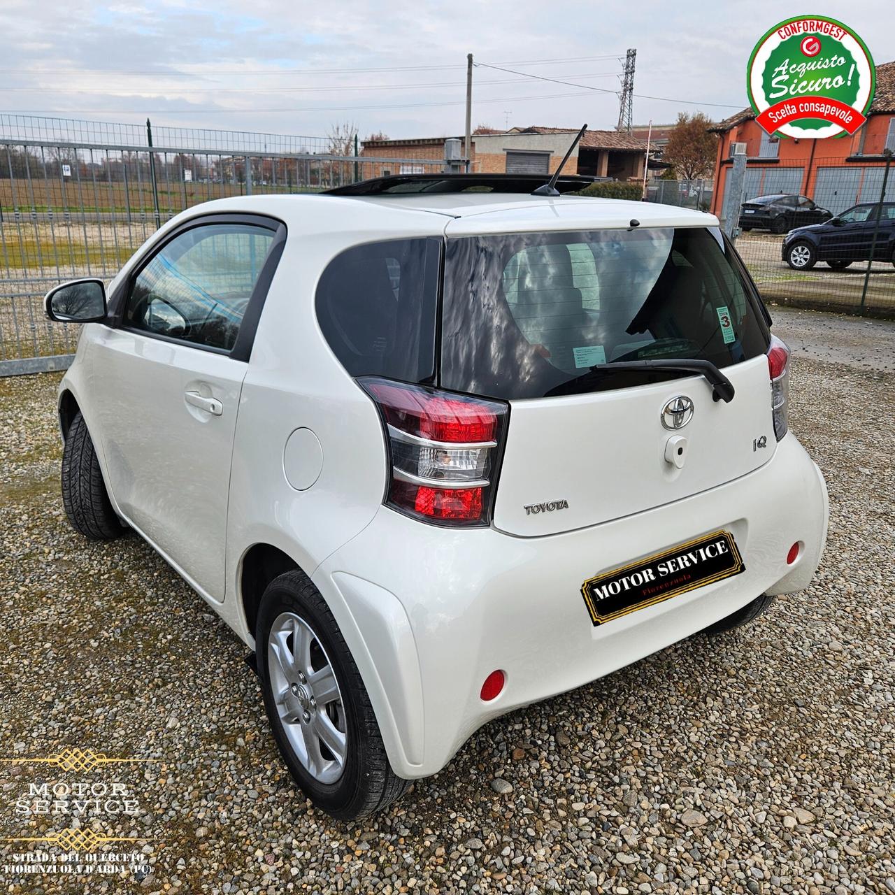 Toyota iQ 1.0 BIANCO PERLATO TETTO APRIBILE 89€MESE