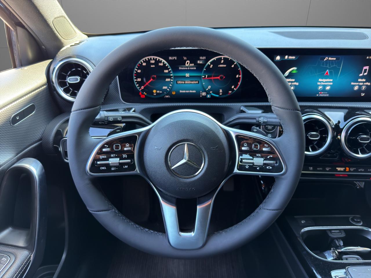 Mercedes A 180 D Sport - Promo Finanziamento - Automatica - MBUX - Garanzia