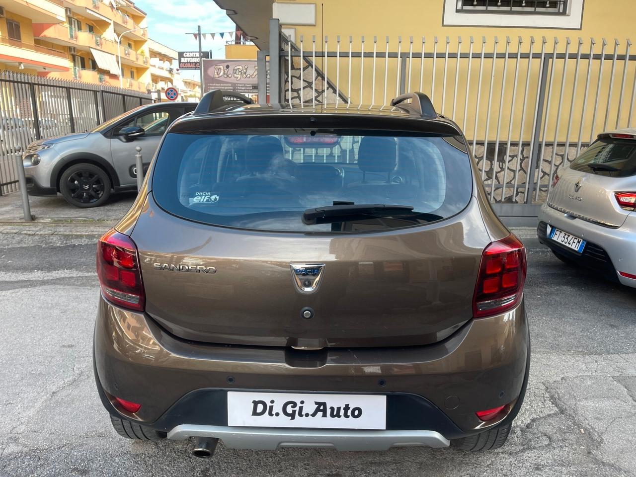 Dacia Sandero Stepway 0.9 TCe Turbo GPL 90 CV S&S Techroad