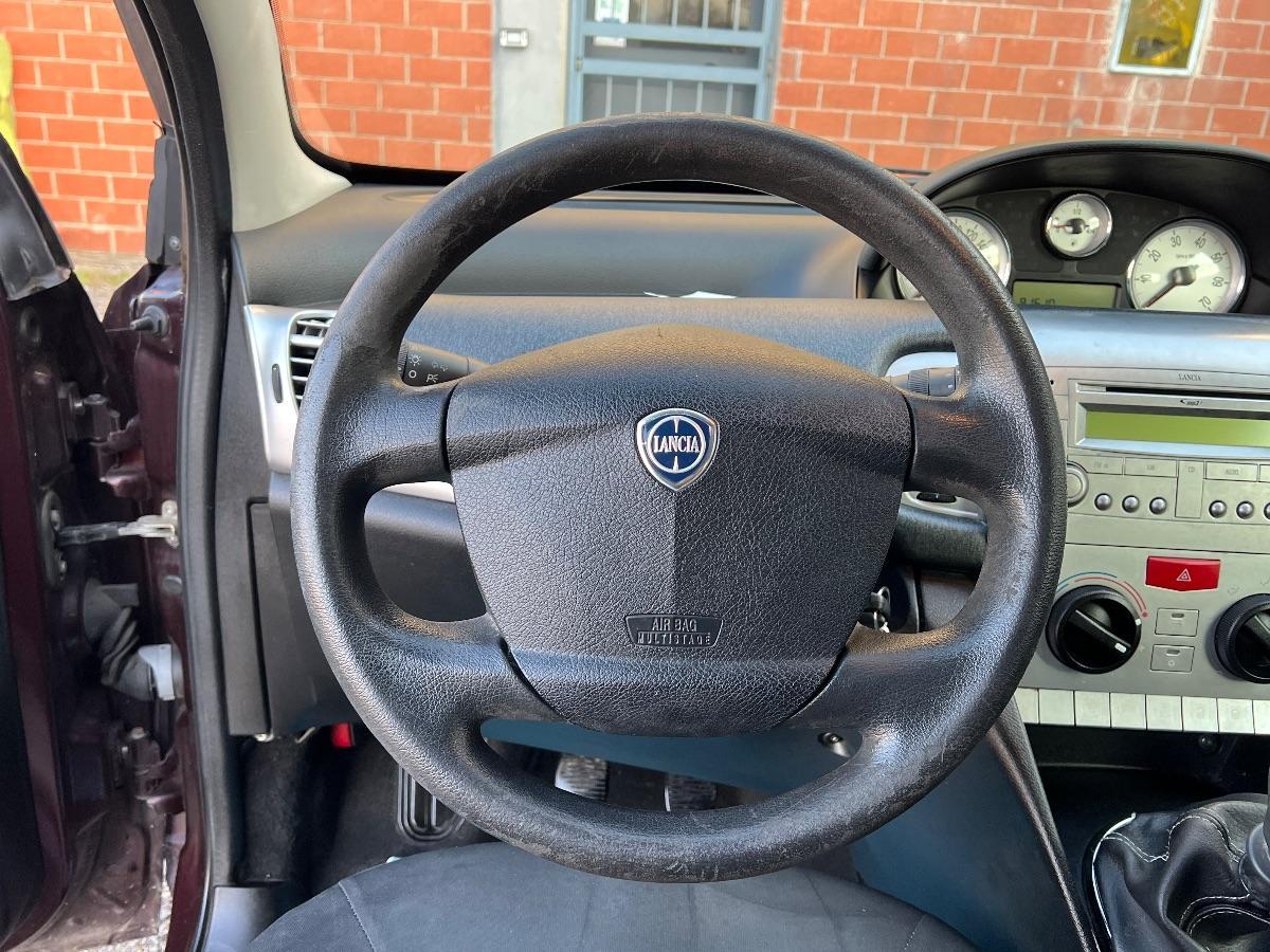 LANCIA - Ypsilon 1.2 8v Argento
