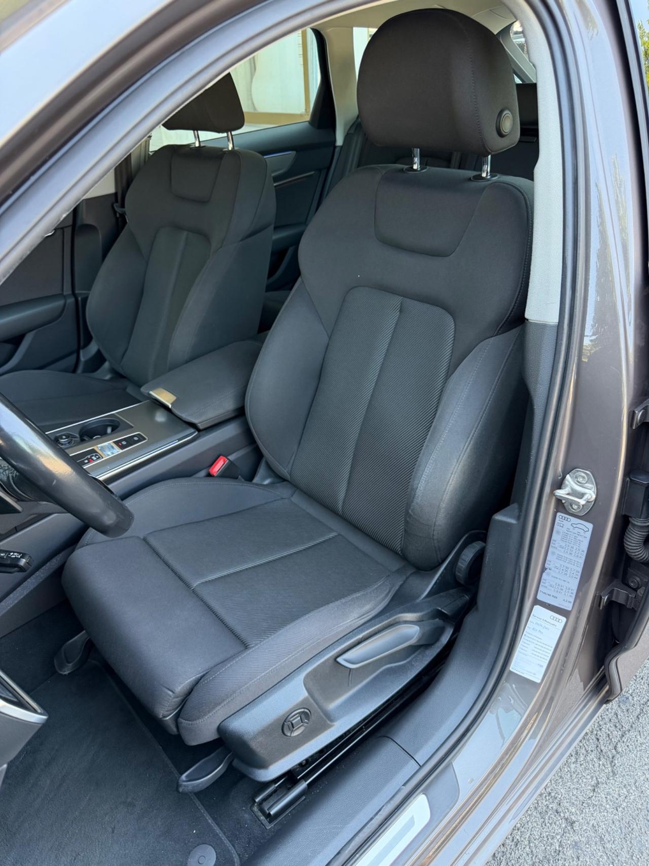 Audi A6 Avant 40 2.0 Tdi Quattro 204CV Fari Matrix
