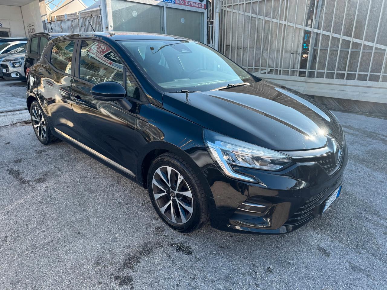 Renault Clio1.5 DCI INTENS FARI FULL LED 2020