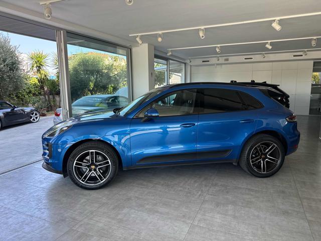 PORSCHE Macan 2.0