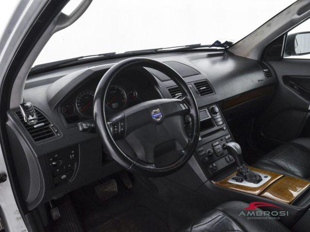 VOLVO XC90 2.4 D5 185 CV AWD Momentum - PER OPERATORI DEL SET