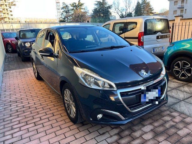 PEUGEOT 208 1° serie PureTech 82 5 porte Allure NEOPATENTATO