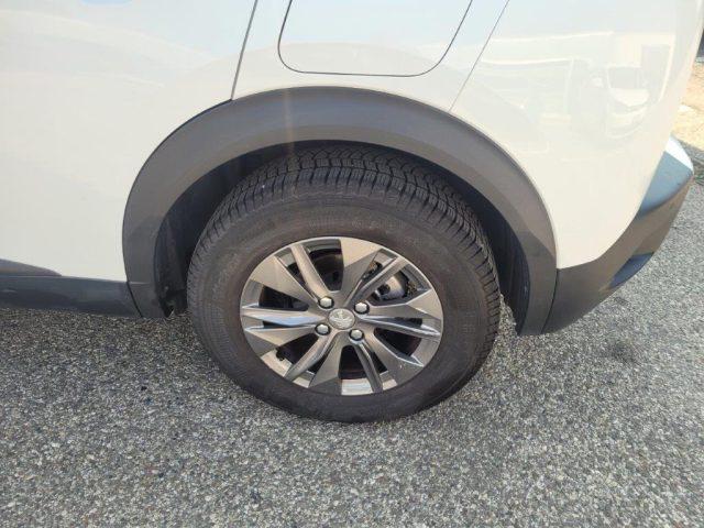 PEUGEOT 2008 PureTech 100 S&S Active Pack