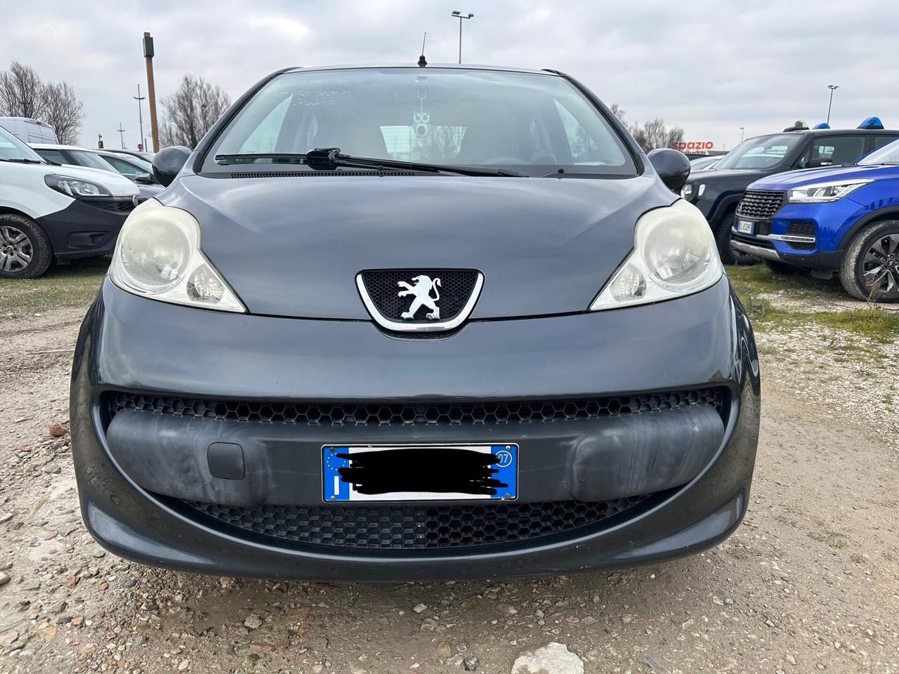 Peugeot 107 1.0 benzina 68CV 5p.