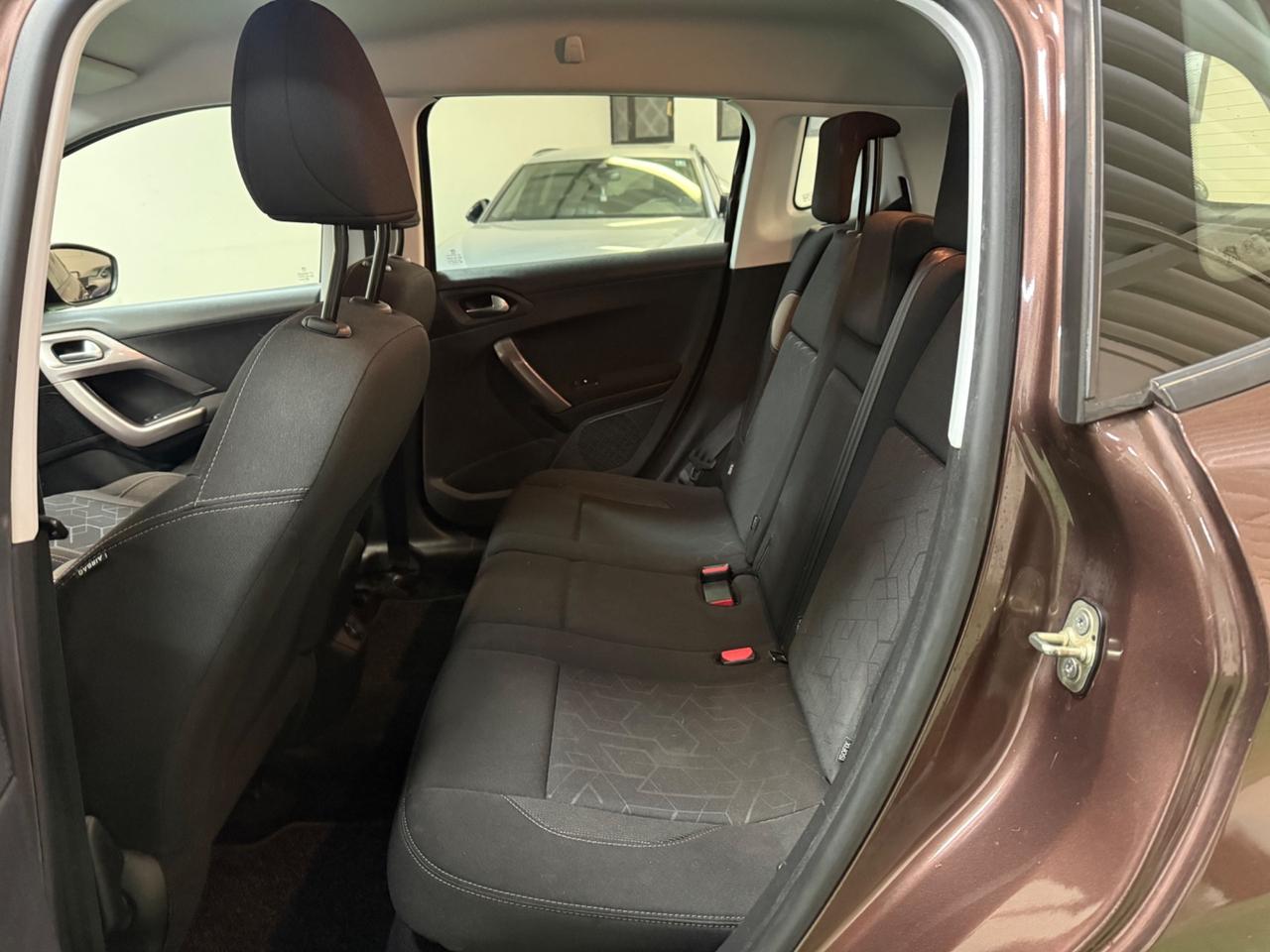 Peugeot 2008 PureTech 82 Allure