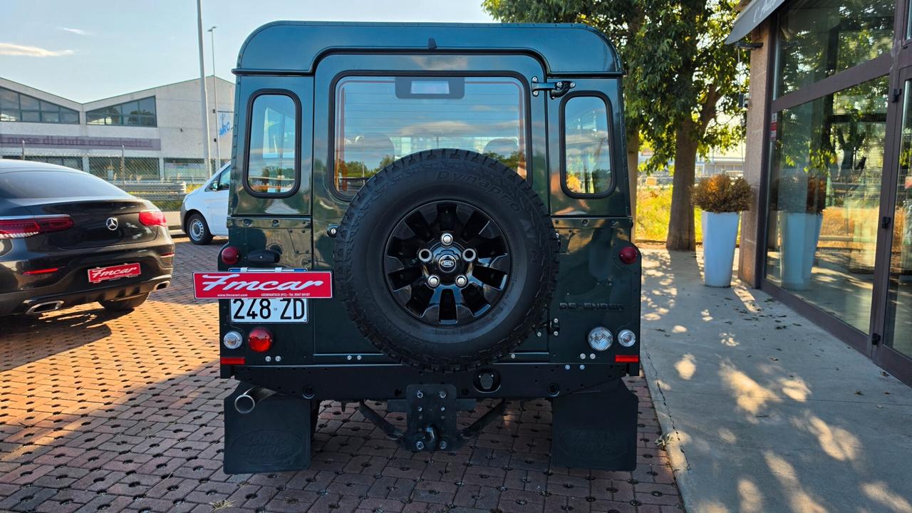 Land Rover Defender 110 2.2 TD4 Station Wagon N1 5 P. motore nuovo percors KM 15.000