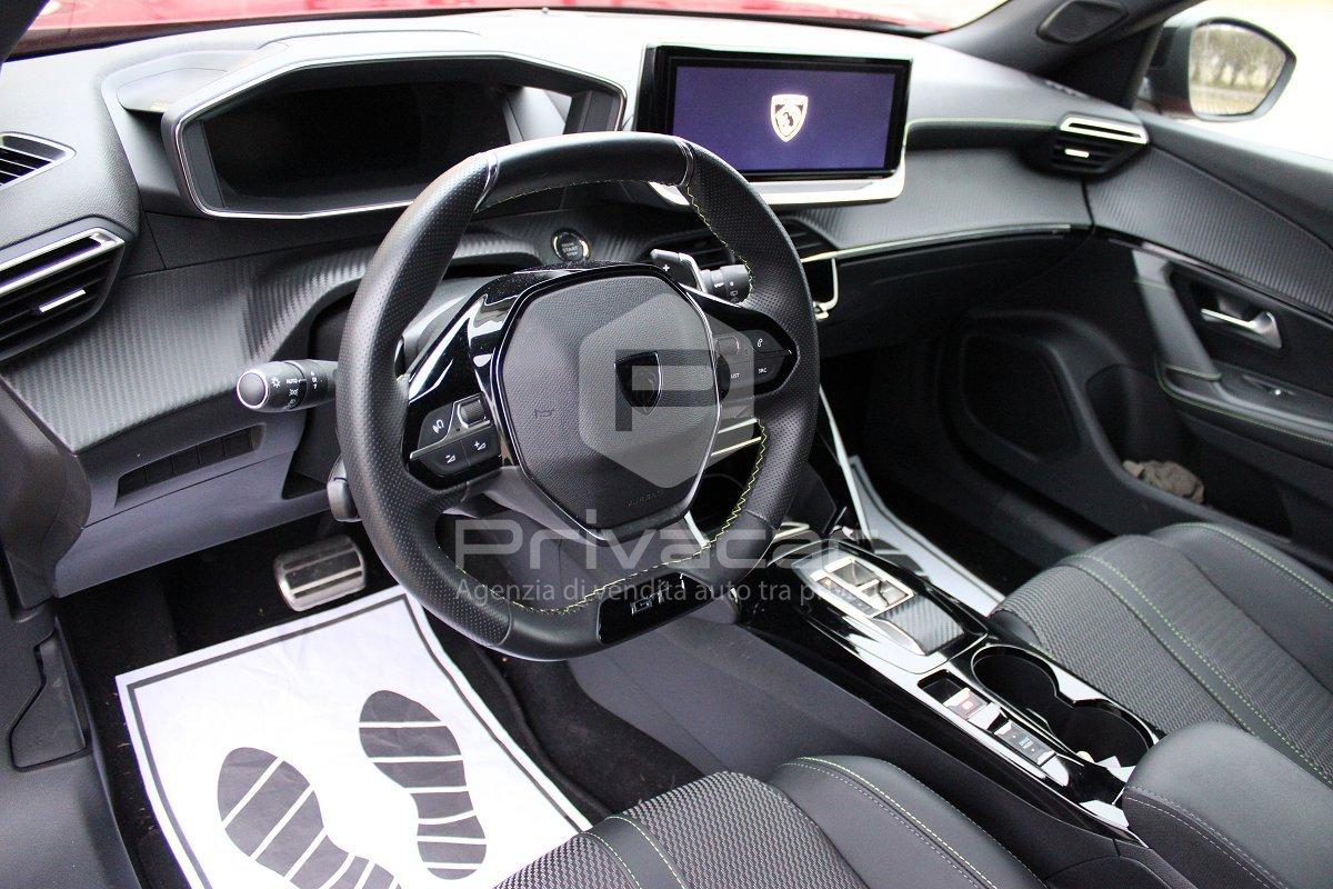 PEUGEOT 2008 BlueHDi 130 S&S EAT8 GT