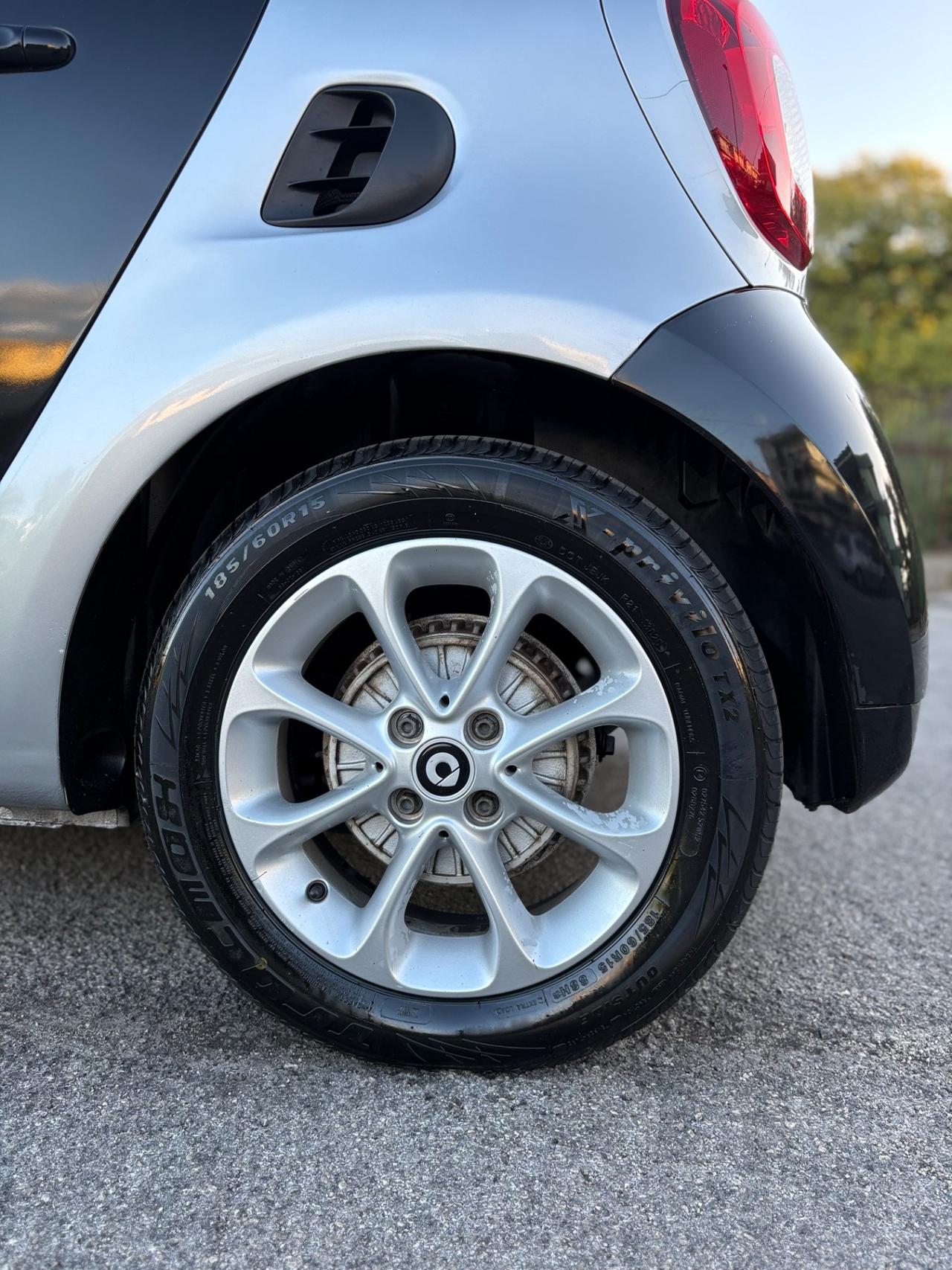 Smart ForFour AUTOMATICA 1.0 Benzina 70cv
