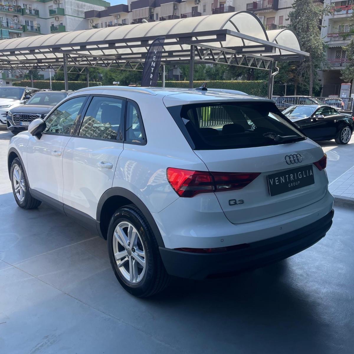 AUDI - Q3 - 35 TDI S tronic
