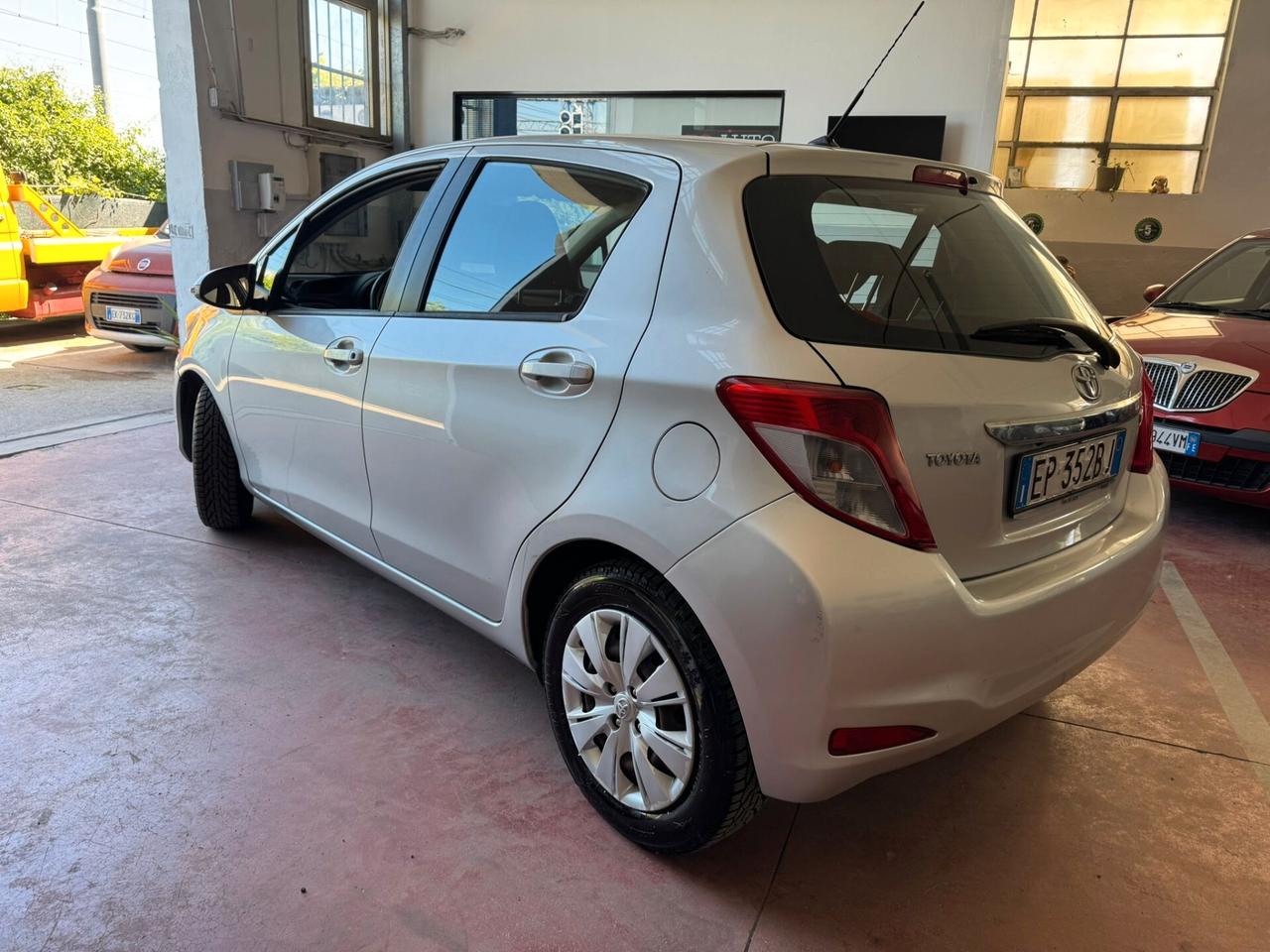 Toyota Yaris 1.0 5 porte Per Neopatentati